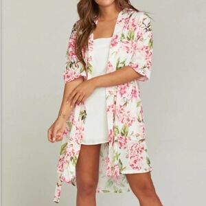 Show me your mumu white floral Brie robe OS